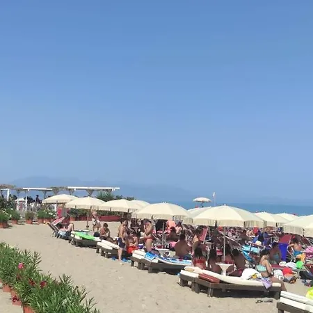 House Cefalu 1915 ヴィラ ラスカリ